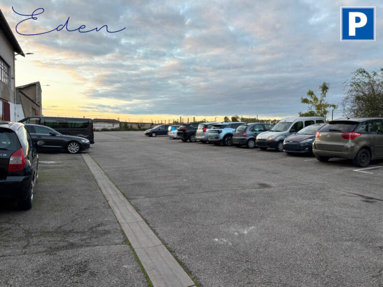 parking centre eden à charmes